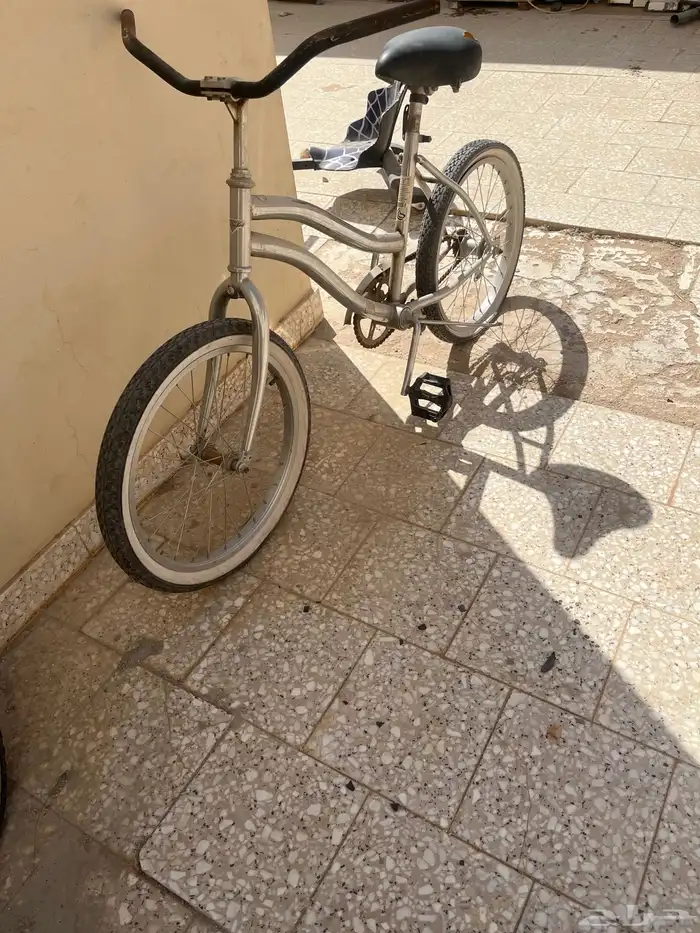 مجلس كنب مع طاولاته وسير كهربائي 1