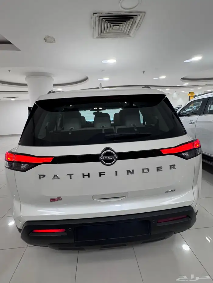نيسان باثفندر S موديل 2022 3