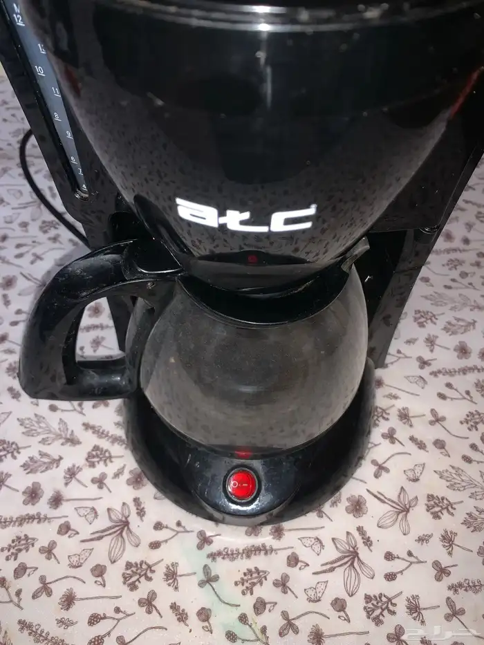 آلة قهوه جديد سبب البيع النقل سعرها 200 ابيعه 130 0