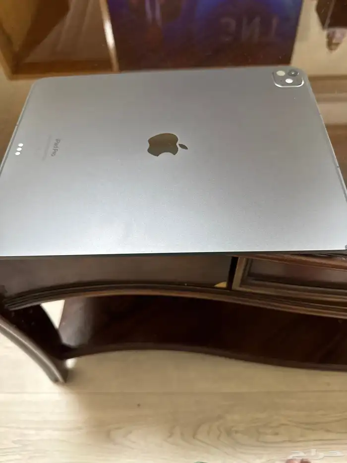 ابل ايباد اسود برو 512. وأي فأي  شريحه اتصال 1