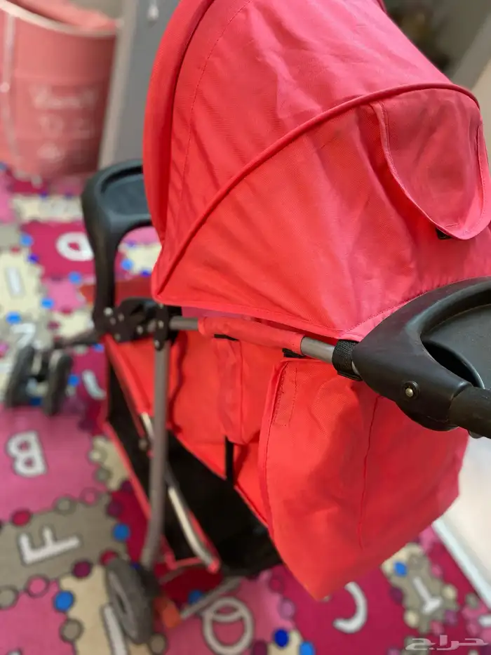 عربة أطفال بسعر مميز بحالة الجديد 2