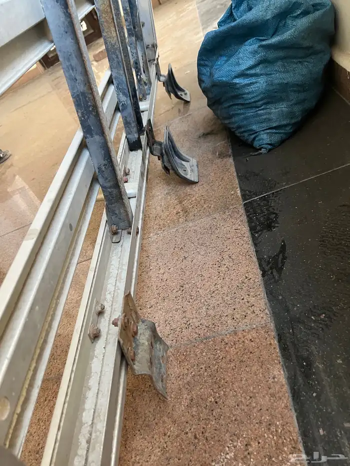 سلة سقف لاندكروزر 2