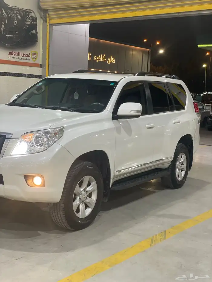 برادو ابيض لؤلؤي للبيع 0