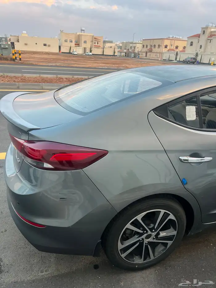انترا هيونداي 2017 0