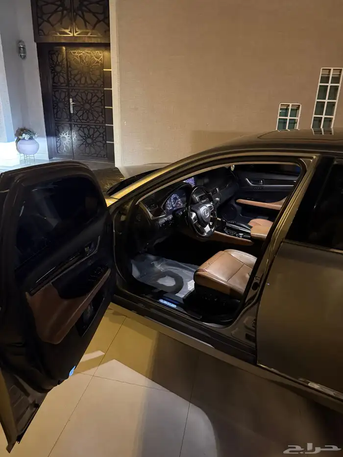 لكزس GS 350 فل كامل 2016 نظيف 13