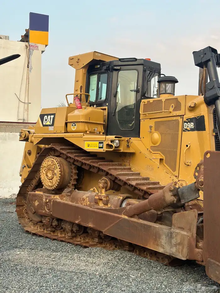 بلدوزر D9R كتربلر الزاهد نظيف جدا  موديل 2011 6