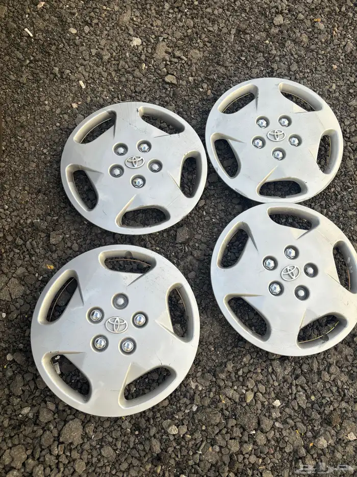 طيس كامري 2002 نجمه صناعه بكستانية شبه جديد 0