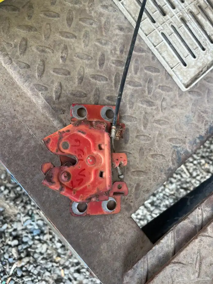 قطع غيار مازدا تشليح موديلات قديمه 56