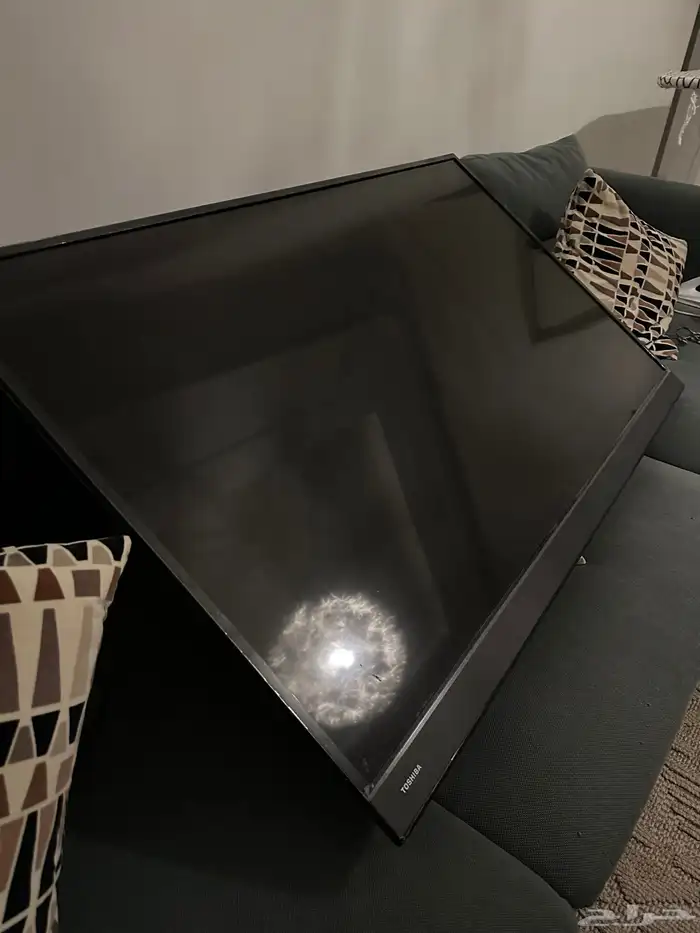 للبيع شاشة بلازما توشيبا 1