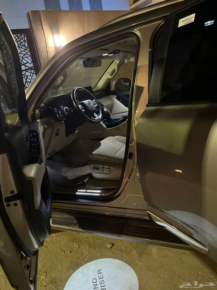 لاندكروزر 2024 رقم 3 ديزل 5