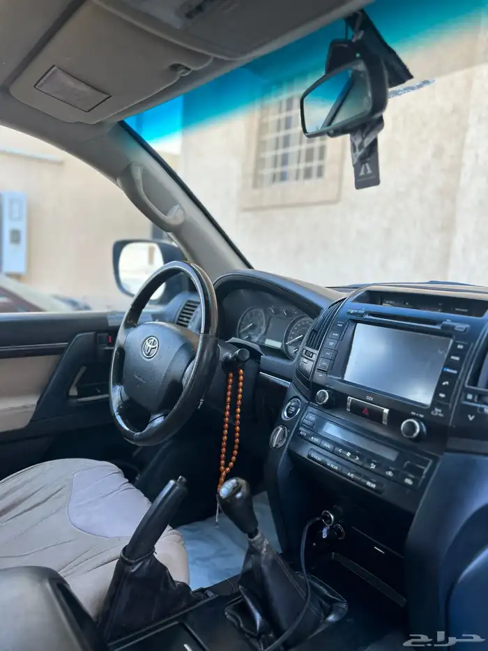 لاندكروزر فل كامل قير عادي 7