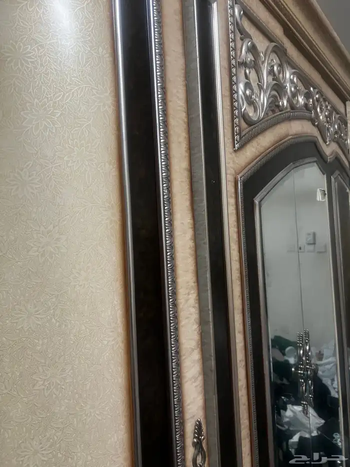 غرفة نوم مستخدم للبيع 0