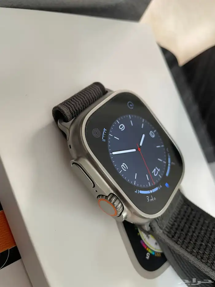 ساعة ابل الترا الاصدار الاول 2