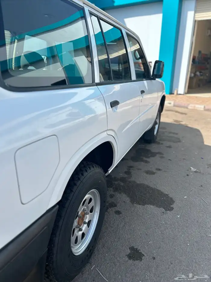 جيب نيسان باترول 1