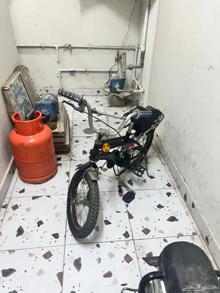 سيكل رامبو اندنوسي اصلي نادر مقعده ختم اصفر البيع مستعجل 0