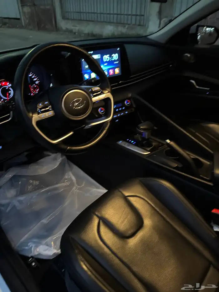 الانترا 2021 بنزين 18