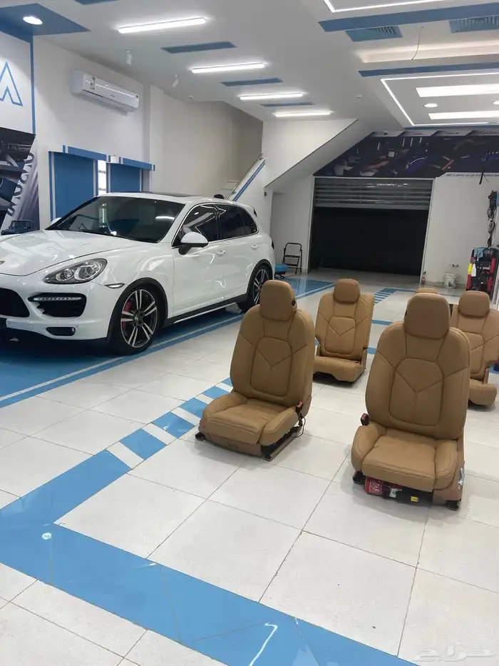 تنجيد مقاعد البورش 2