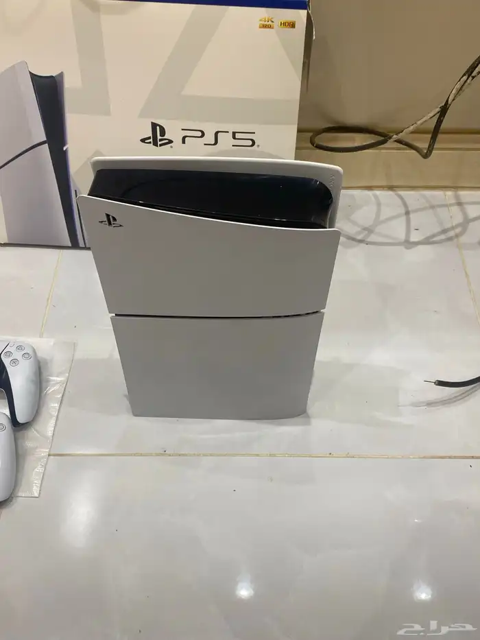 بلاي ستيشن 5 سليم مدخل شريط و مع يد واحدة 0