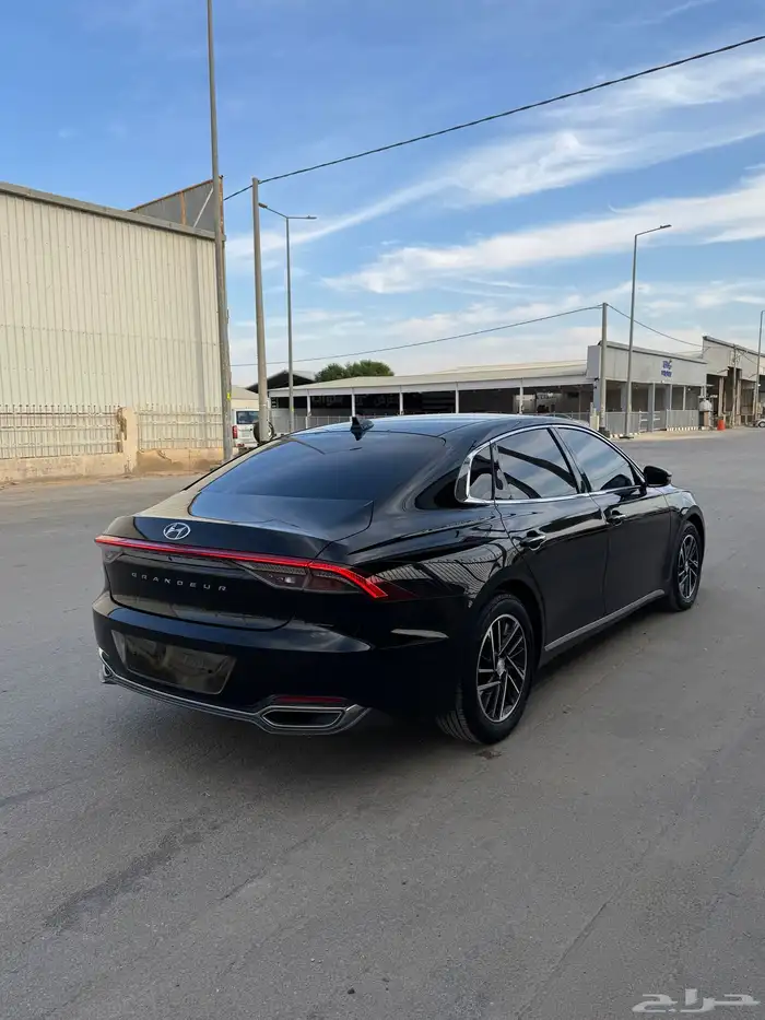 ازيرا 2021 بنزين 24