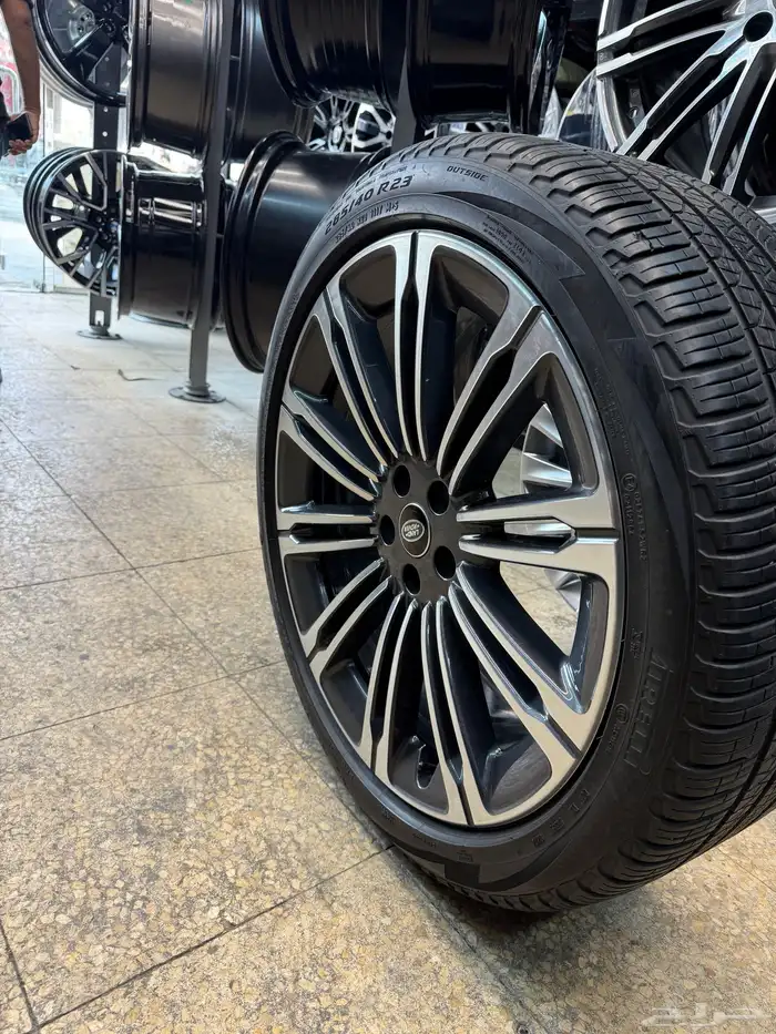 جنوط وكفرات رنج روفر مقاس 23 موديل 2024 3