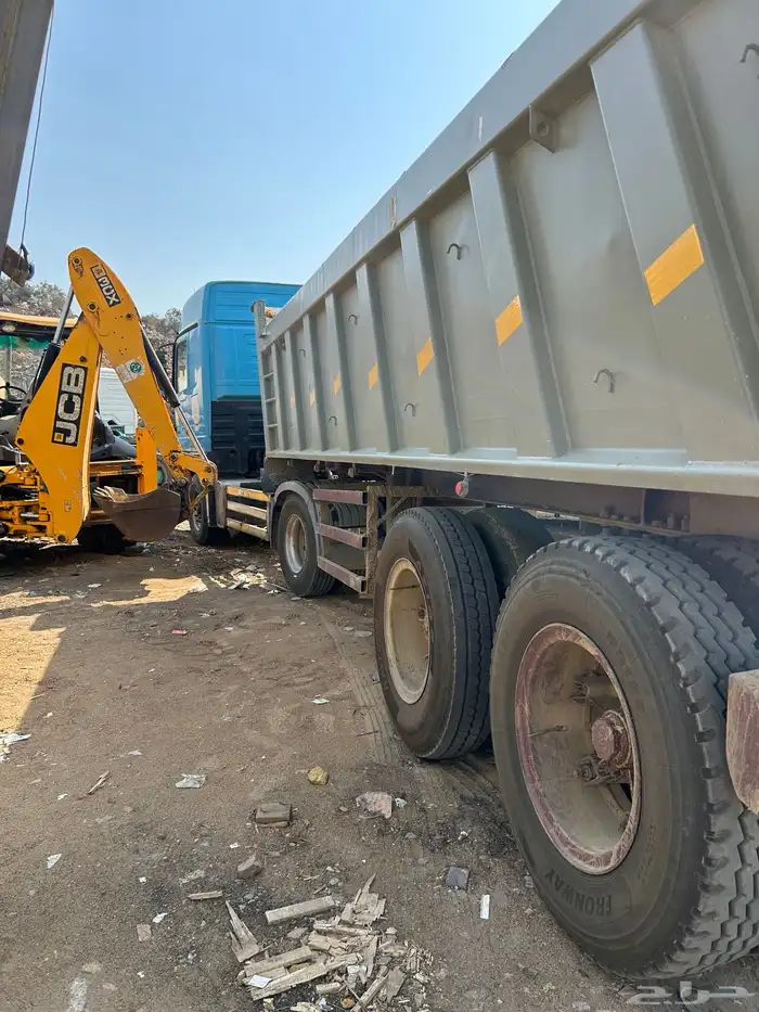 للبيع مرسيدس اكتروس مديل 2006 نقل خاص مع صندوق قلاب 2