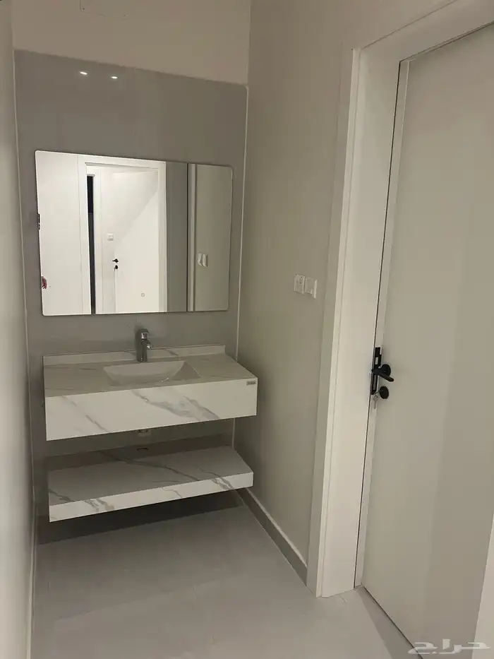 شقق جديدة فاخرة للايجار بحي السكب 5