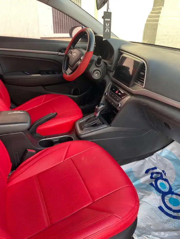 للبيع انترا 2017 ديزل 2