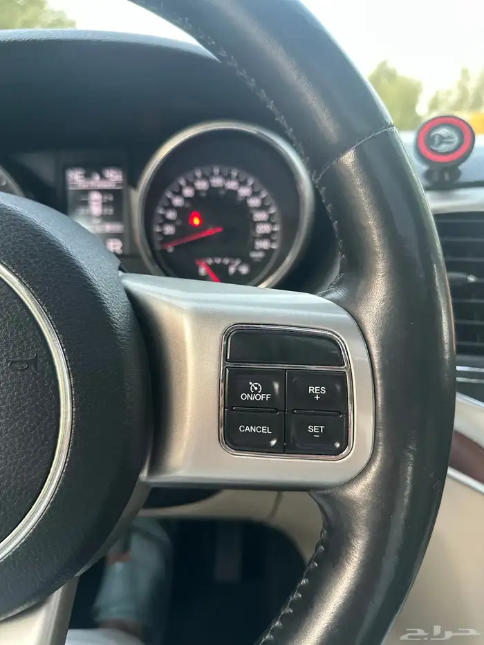 جيب جراندي شروكي موديل 2013 سعودي دبل 17