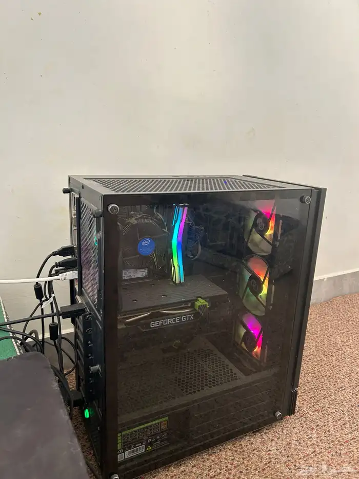 بي سي كامل مع اغراضه 1660 سوبر 1