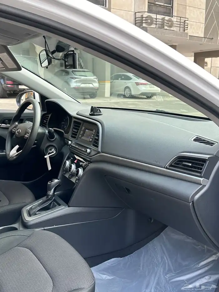 اللنترا كوري بنزين 2020 52