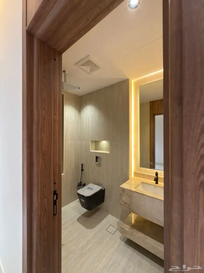 للبيع فلل مودرن بتصميم عصري ابها حى الزهور طريق المحاله ب 34