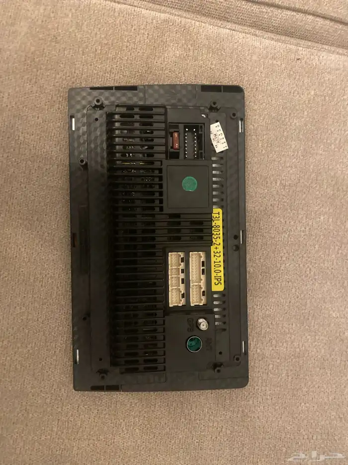 شاشة سيارة للبيع جديد مستخدم 1