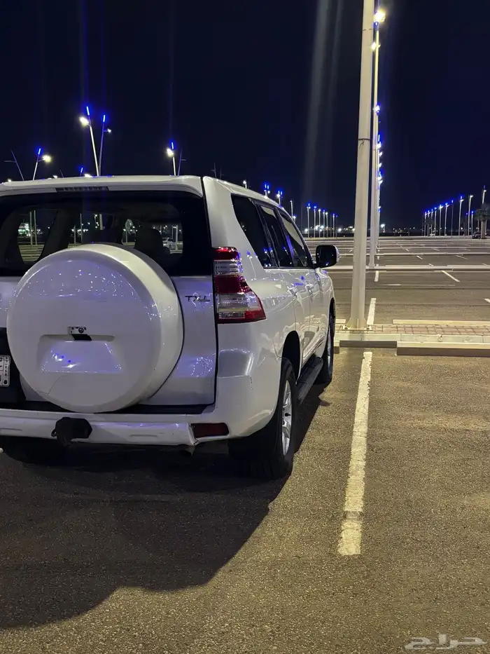 برادو 2015 خليجي 6سلندر فتحة سقف 5