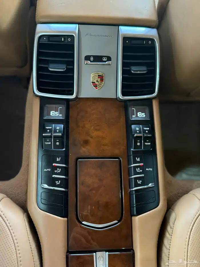 بورش باناميرا قمة النظافه 2012 14