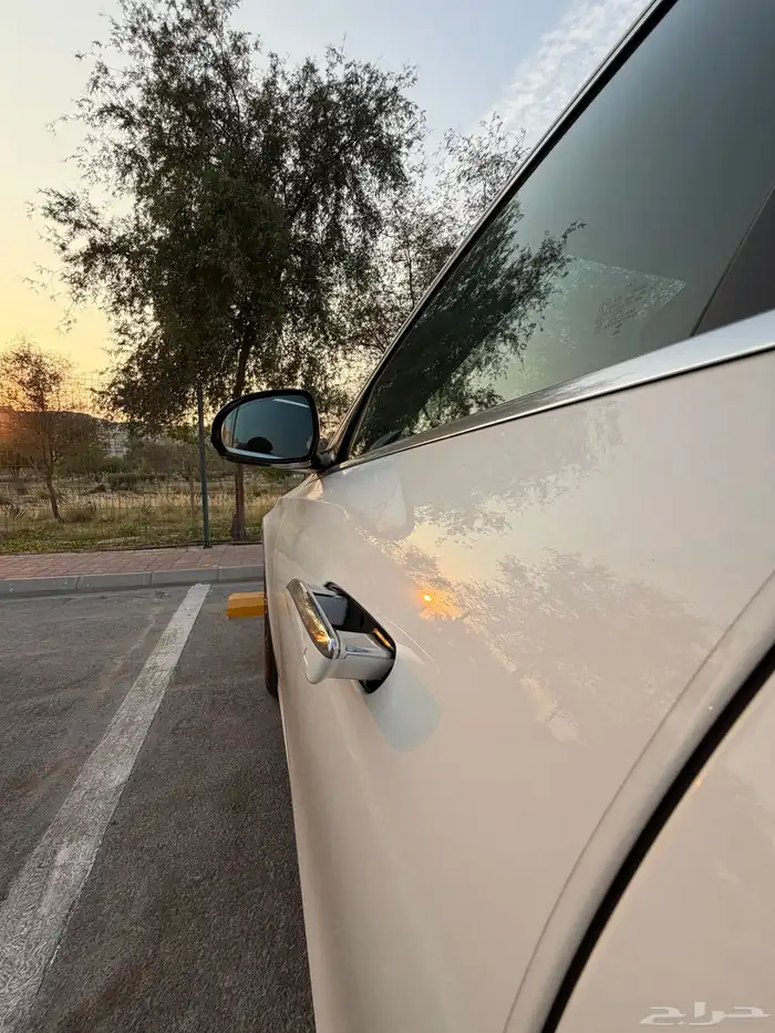 مرسيدس E CLASS 2024 9