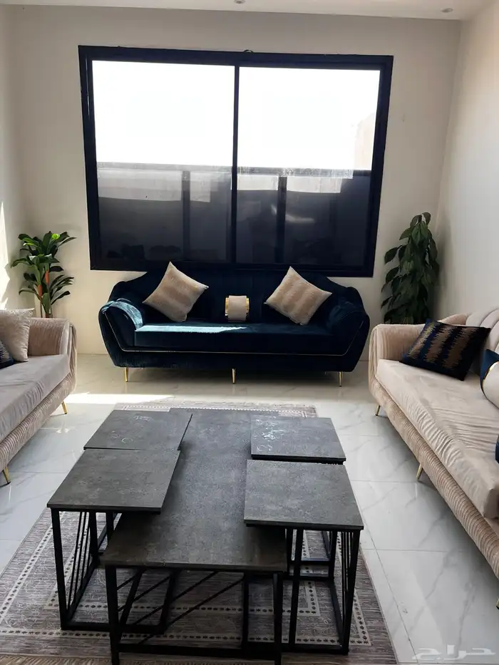 كنب للبيع جديد استخدام اشهر فقط 4