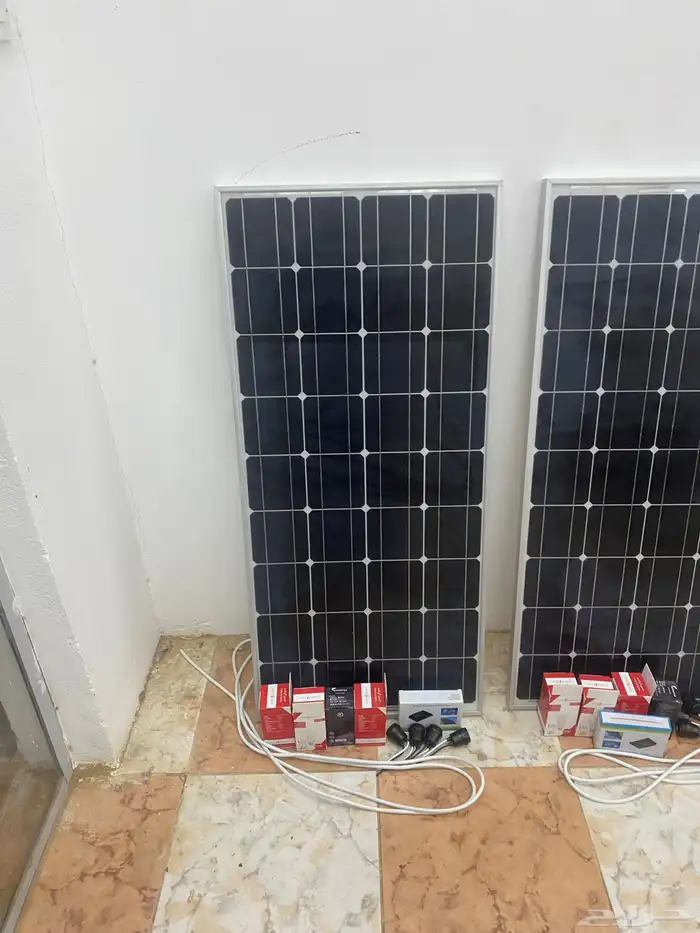 عرض خاص لوح طاقة شمسية ولمبات ومنظم 3