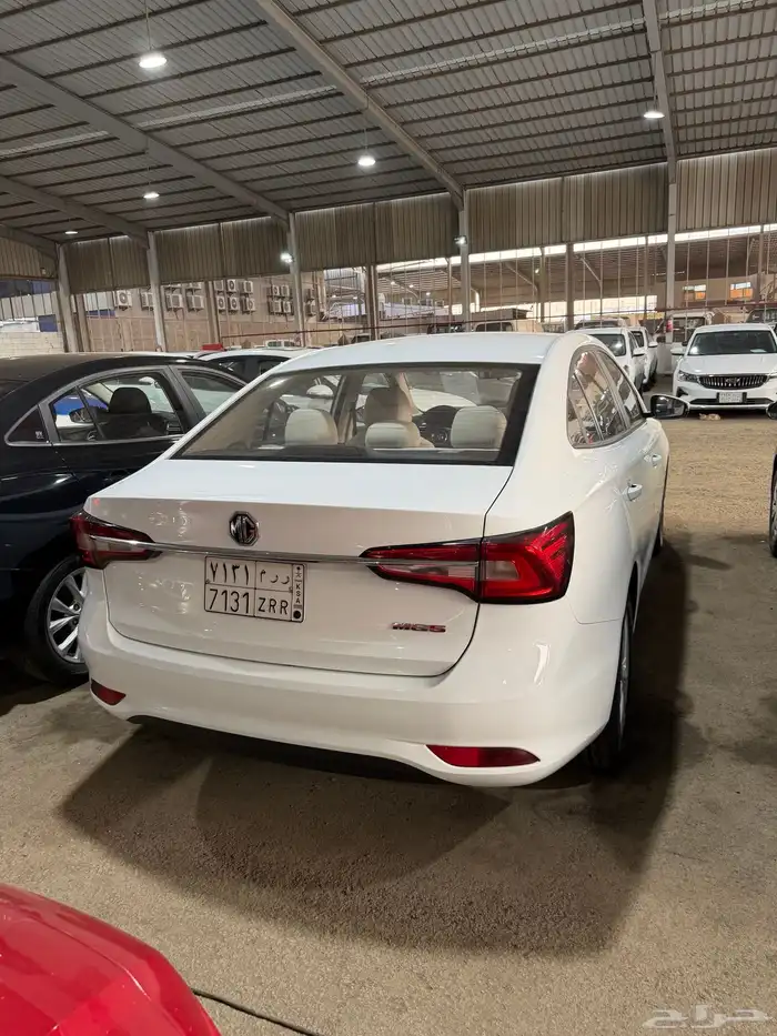 مجموعة من 10 سيارات MG 5 موديل 2023 السعر من 26000 الف 4