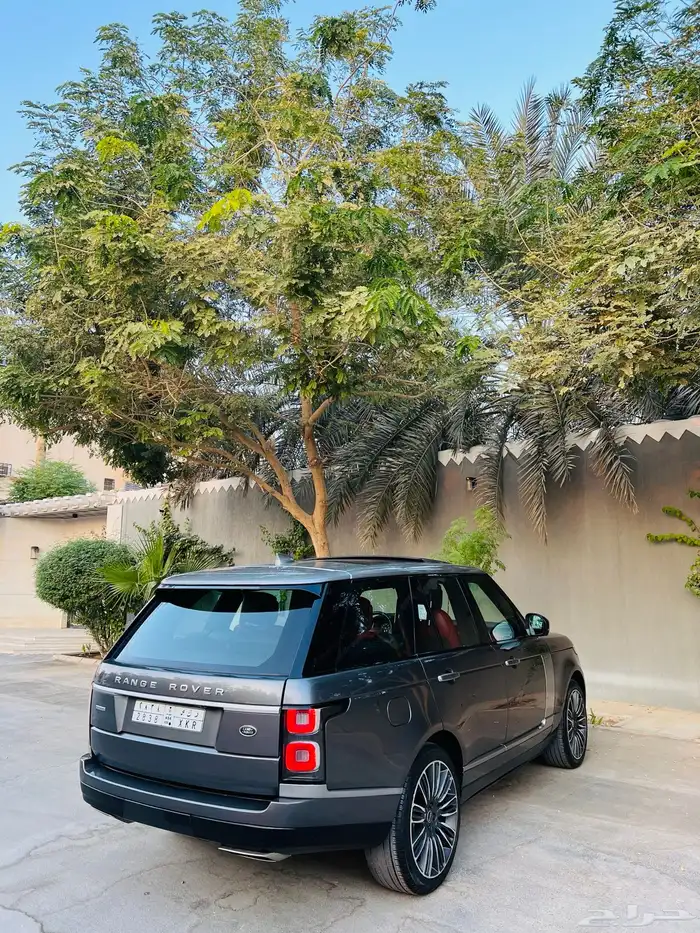 رنج روفر 2018 اوتوبيغرفي 8 سلندر 9