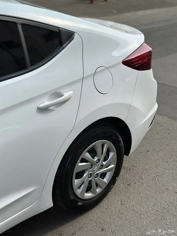 اللنترا كوري بنزين 2020 17