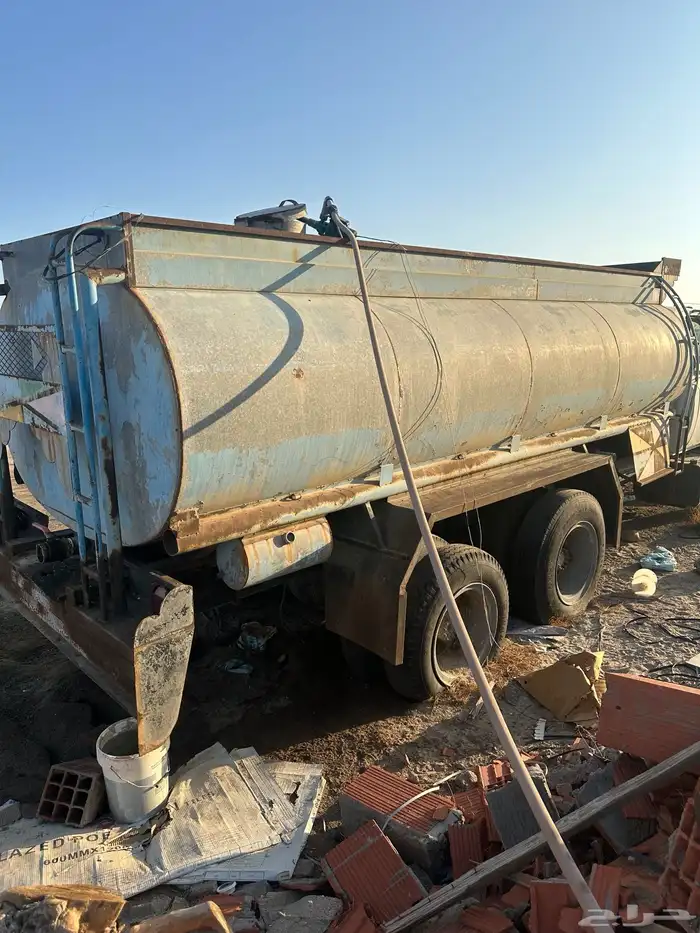 تانكي وايت نظيف 2