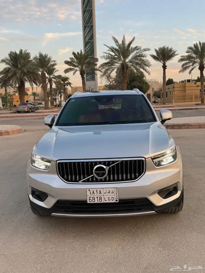 فولفو XC40 T5 Inscription اعلى فئة 1