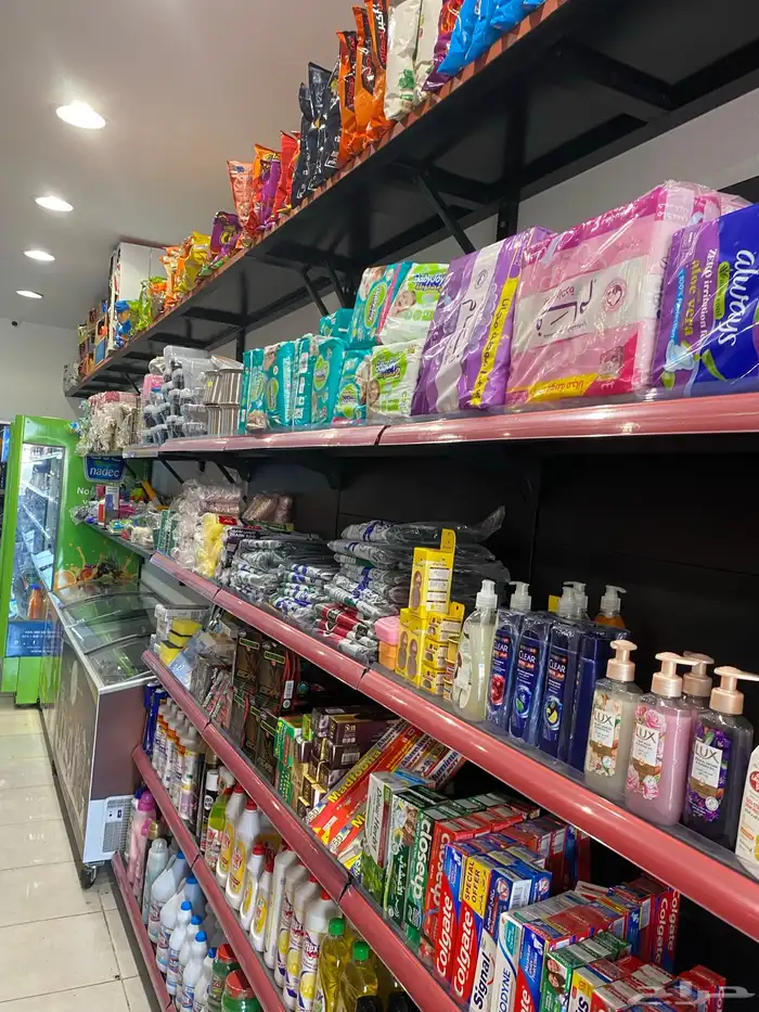 بقاله للتقبيل في راس تنوره 6