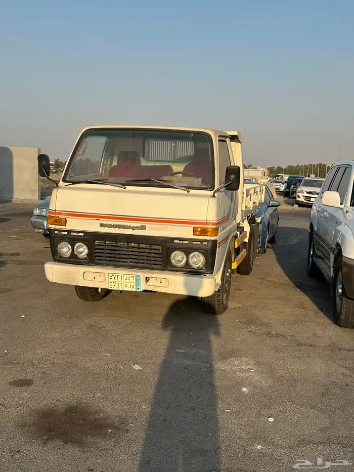 قلاب دينا ديهاتسو 83 للبيع 0