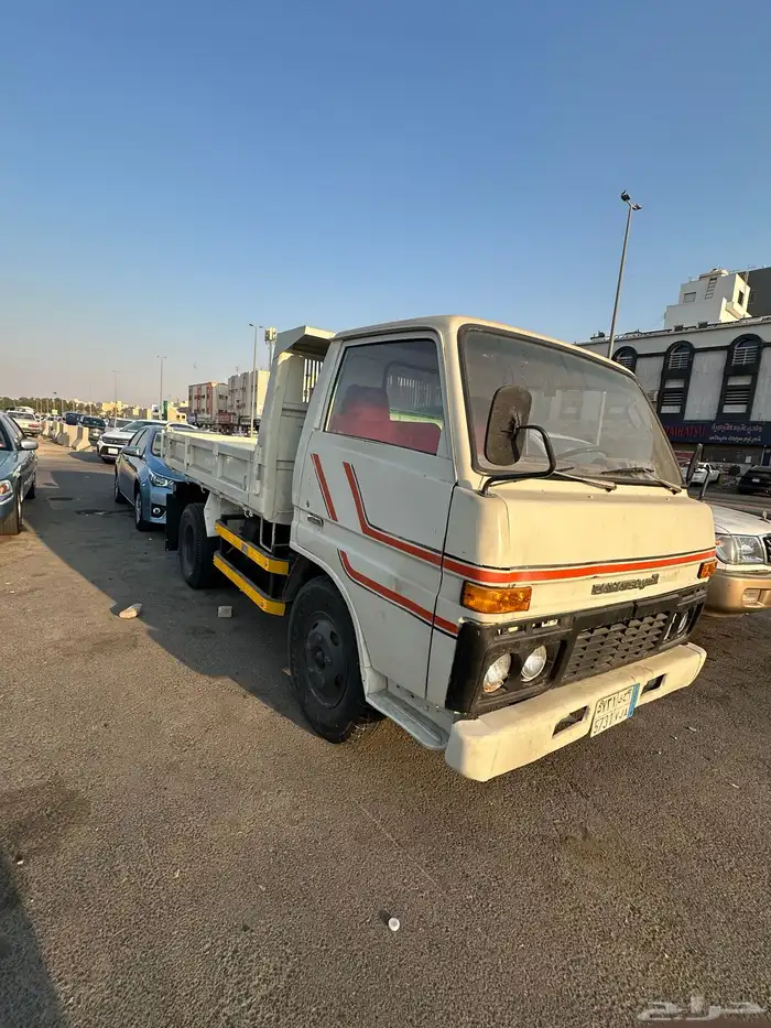 قلاب دينا ديهاتسو 83 للبيع 2