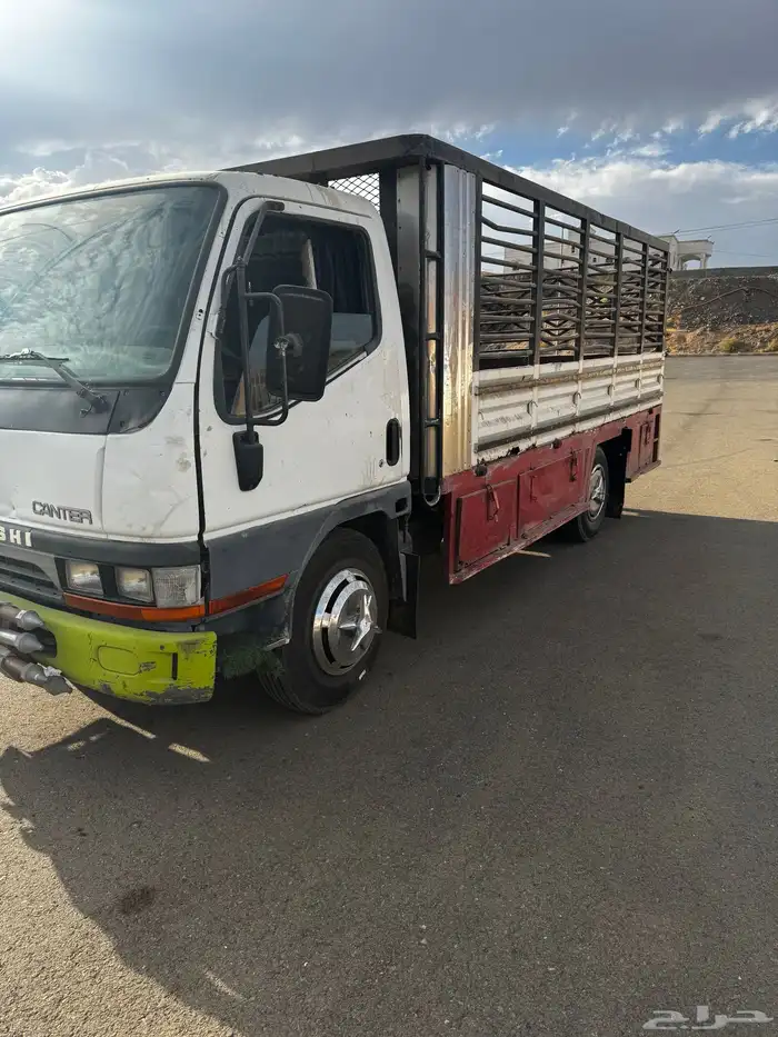 دينا ميتسوبيشي 2003 0