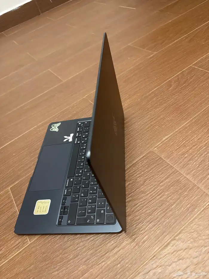 لابتوب ابل ماك بوك اير M2 مقاس 13بوصه 3