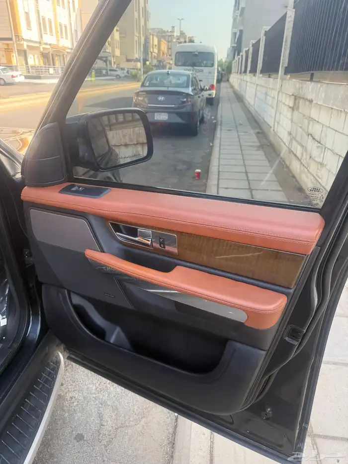 رنج روفر سبورت 2012 8