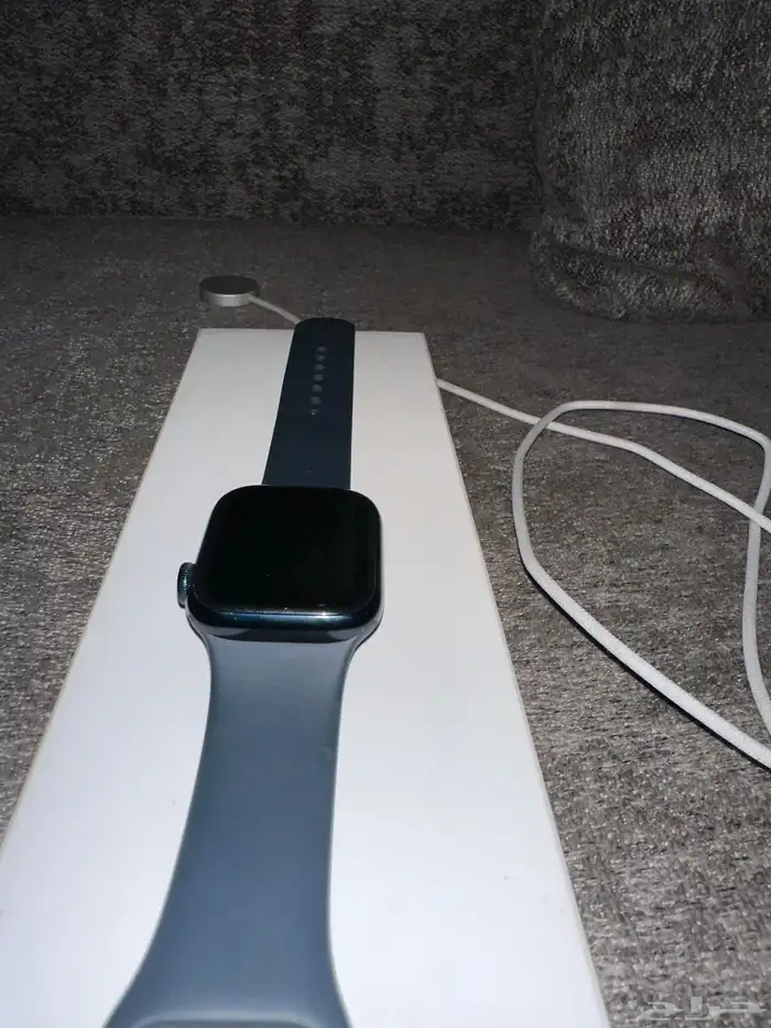 ساعة ابل خلوي الجيل التاسع 1