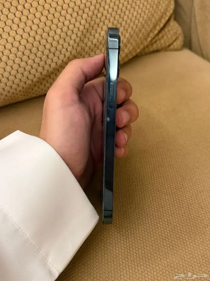 جوال ايفون 1